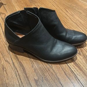 Lucky Brand Booty size 9